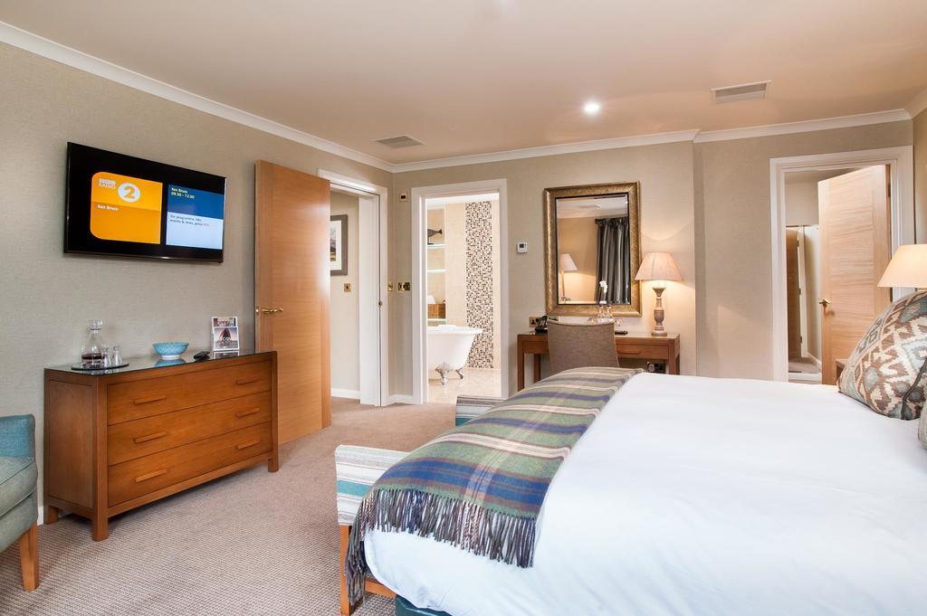 Parkway Hotel & Spa Cwmbran Zewnętrze zdjęcie