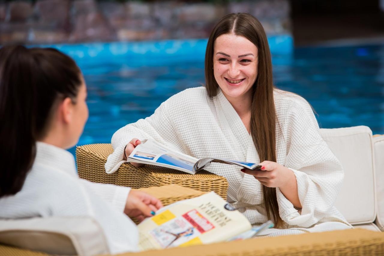 Parkway Hotel & Spa Cwmbran Zewnętrze zdjęcie