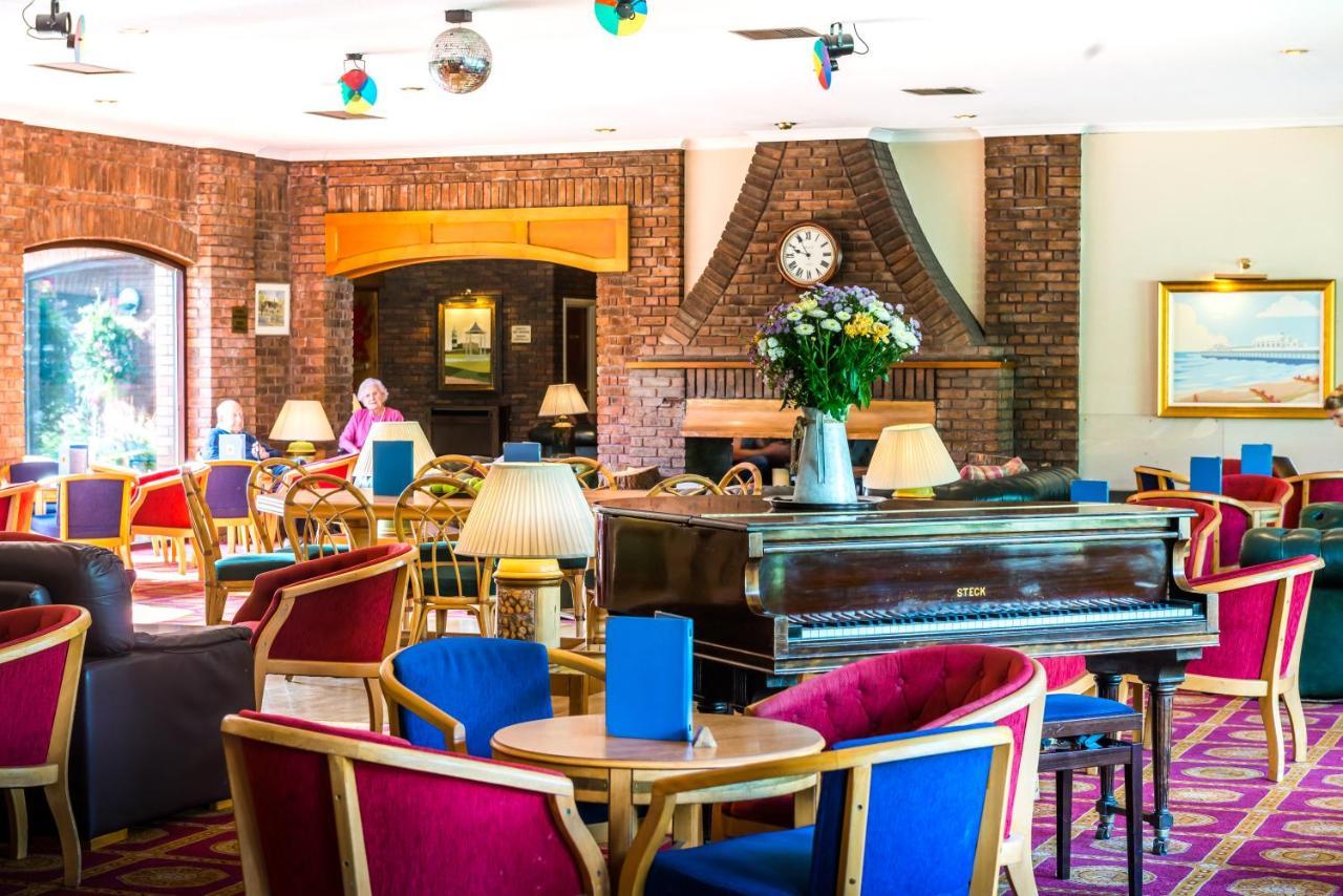 Parkway Hotel & Spa Cwmbran Zewnętrze zdjęcie
