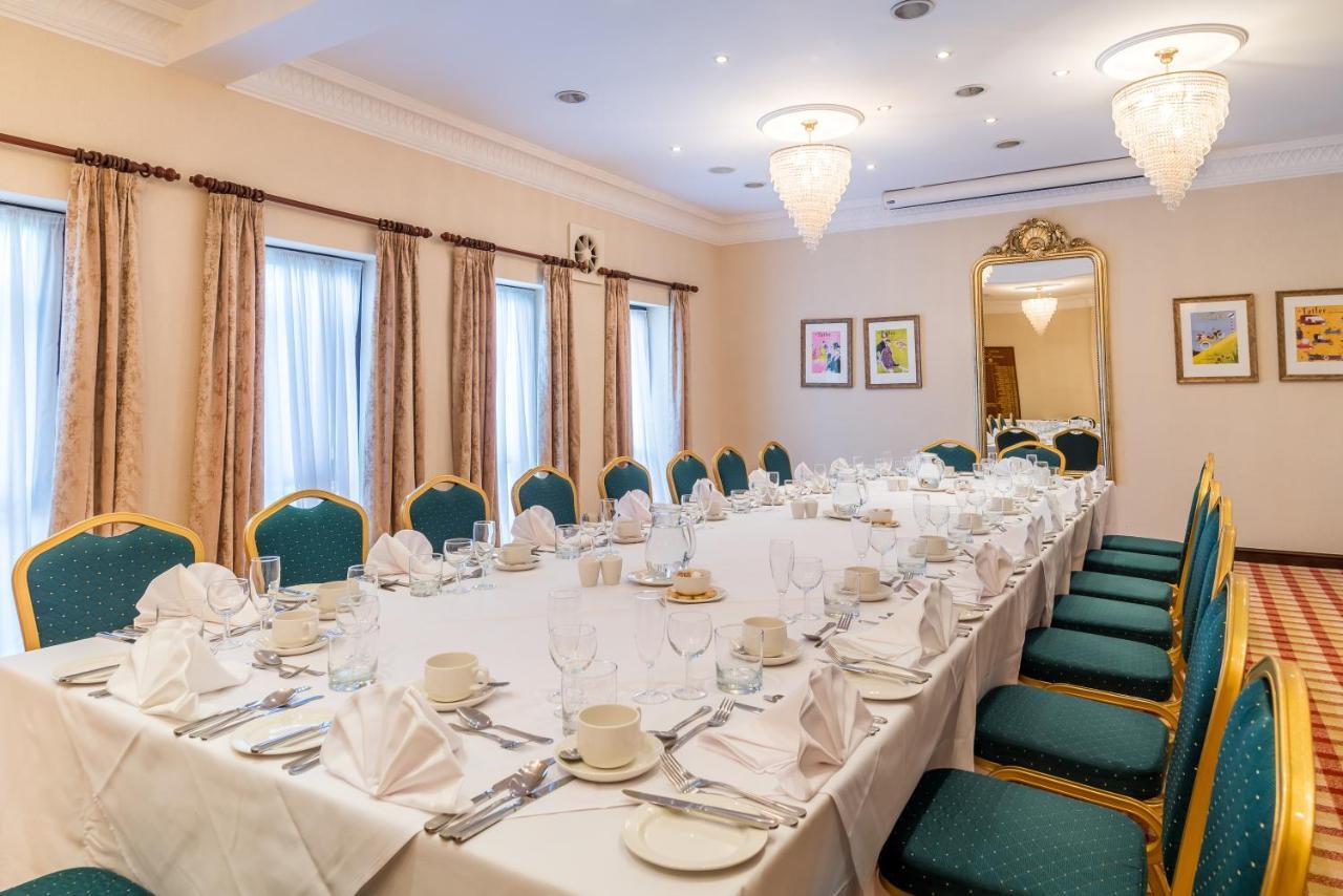 Parkway Hotel & Spa Cwmbran Zewnętrze zdjęcie