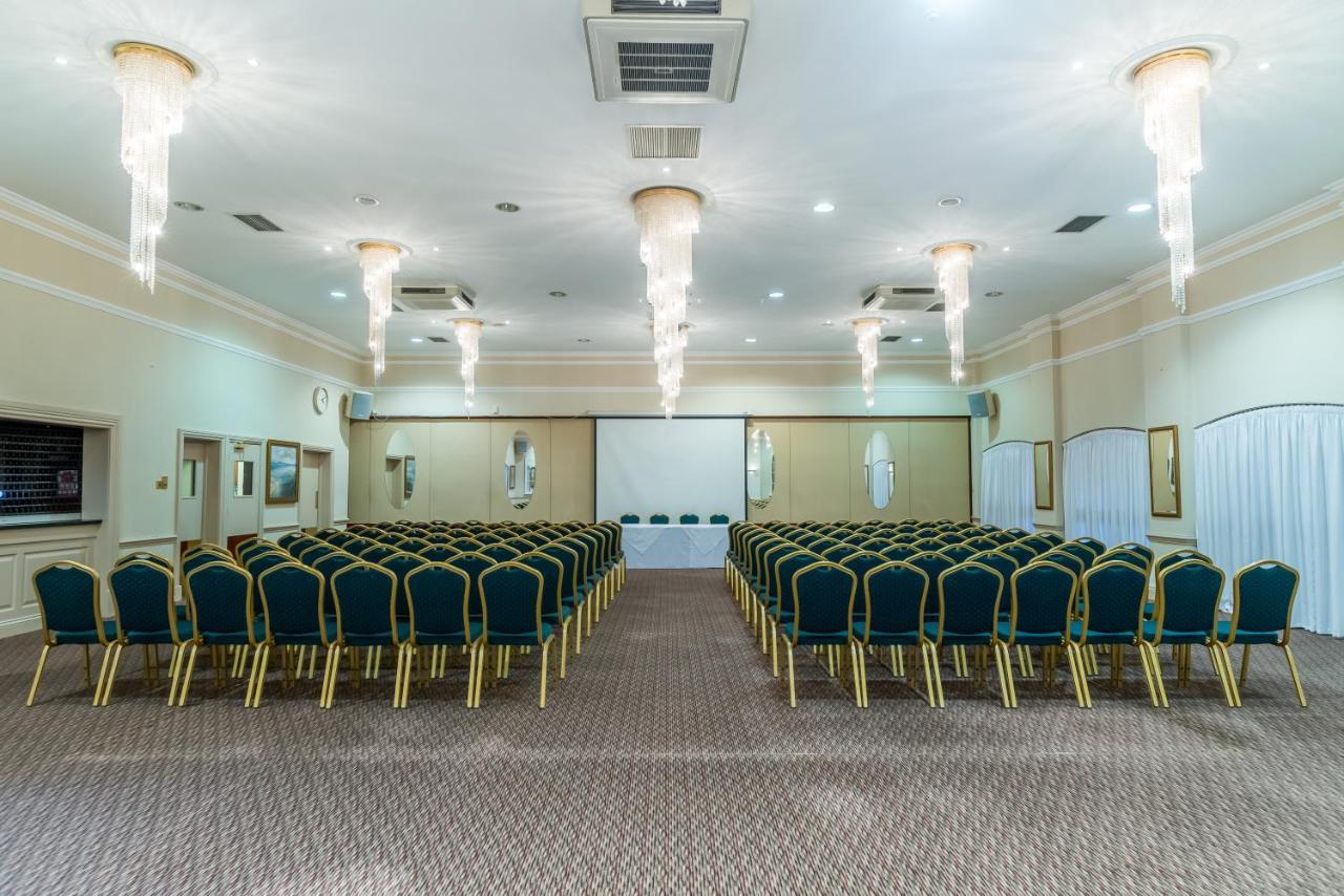 Parkway Hotel & Spa Cwmbran Zewnętrze zdjęcie