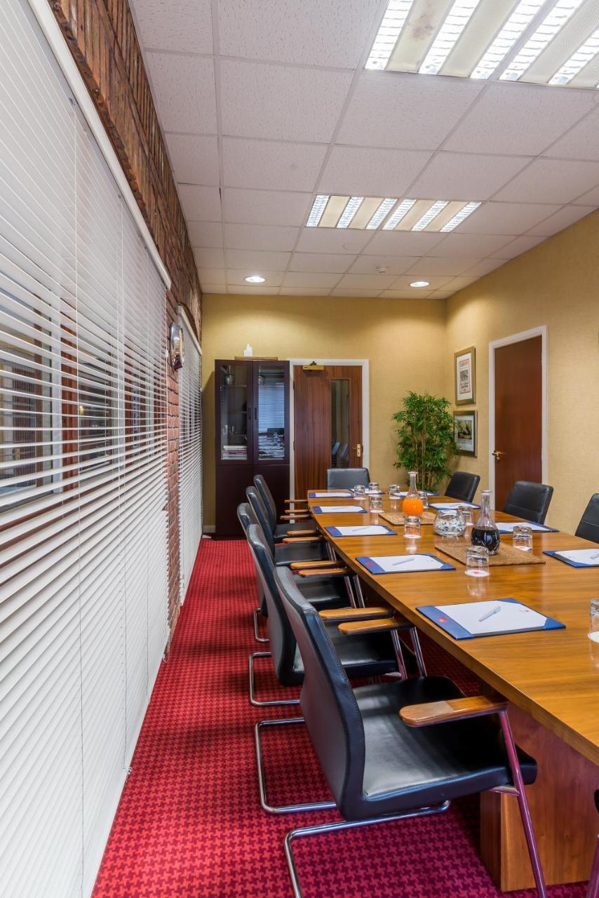 Parkway Hotel & Spa Cwmbran Zewnętrze zdjęcie